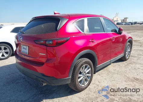 2022 Mazda Cx-5 2.5 S Preferred z USA, uszkodzony, nr VIN JM3KFBCM8N1581371
